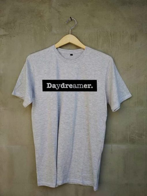Daydreamer Print Grey tees