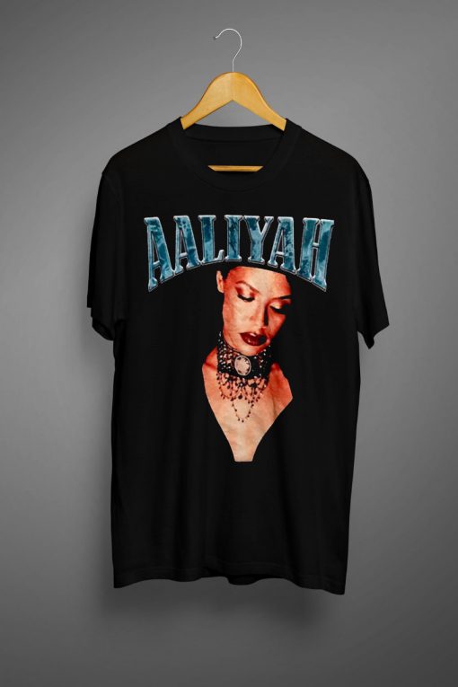 RETRO 90S AALIYAH BLACK T SHIRT