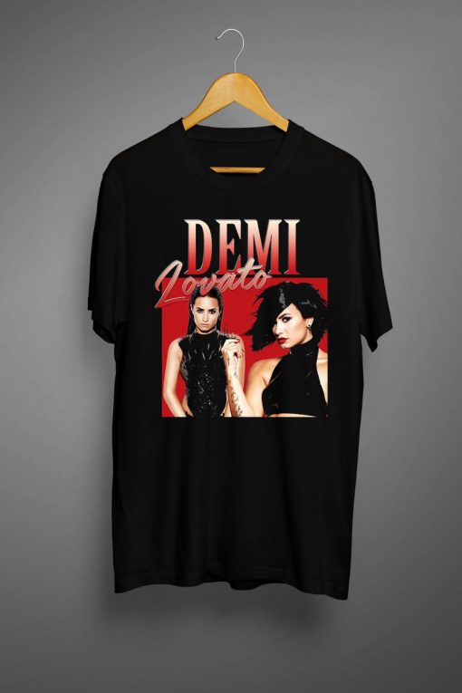 Demi Lovato Vintage 90's Design Essential T-shirt