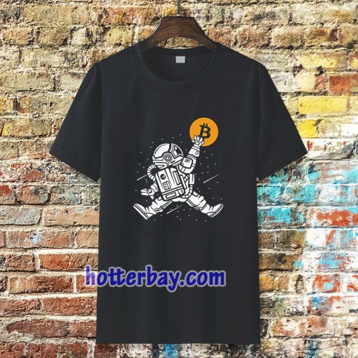 Bitcoin to The Moon Spaceman T-Shirt TPKJ3